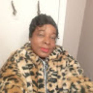 Meet your Posher, Evette